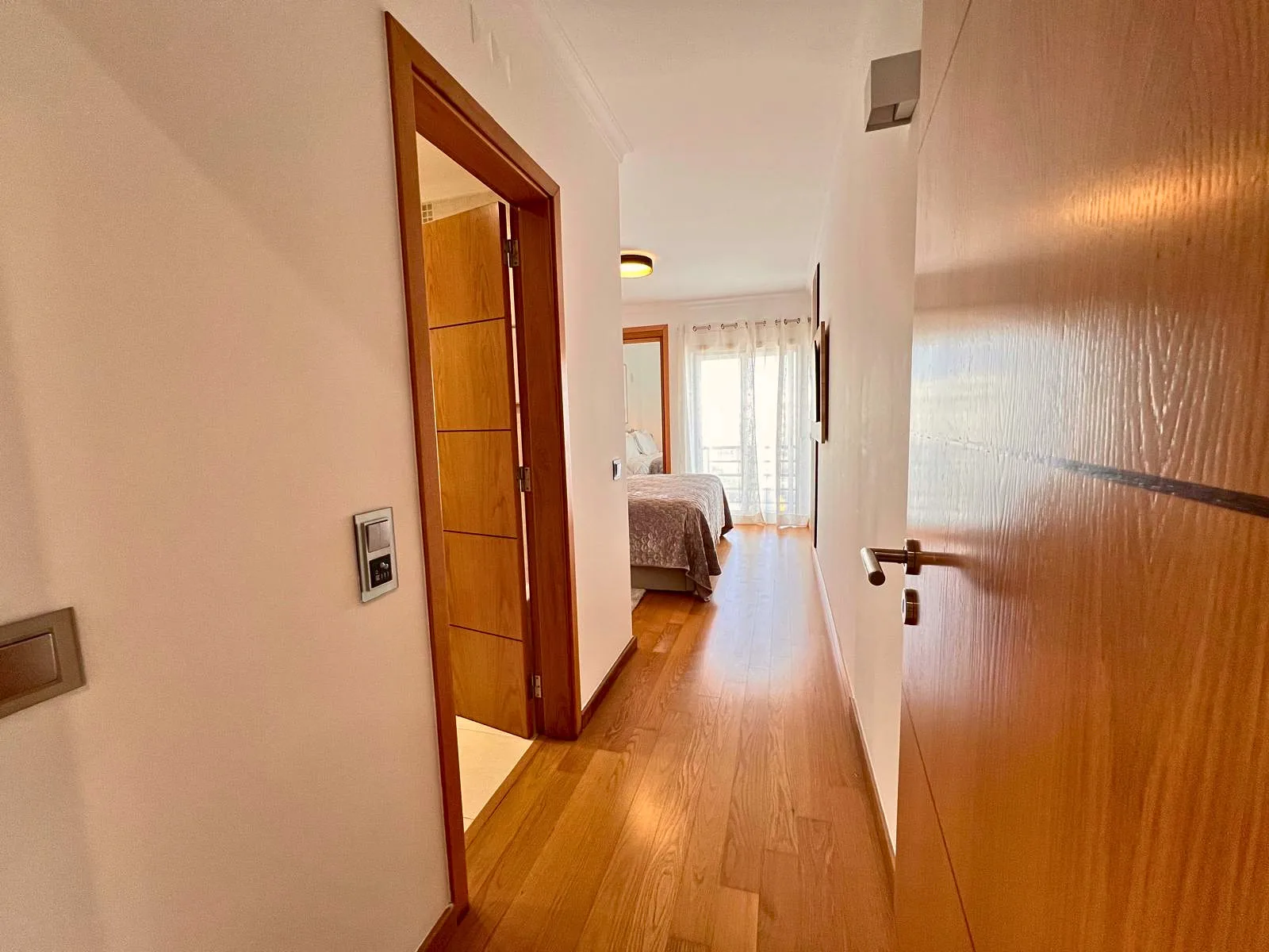 Timeless Beach IV — interior 18